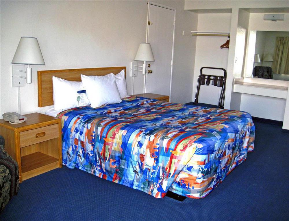 Motel 6-Bishop, Ca Phòng bức ảnh