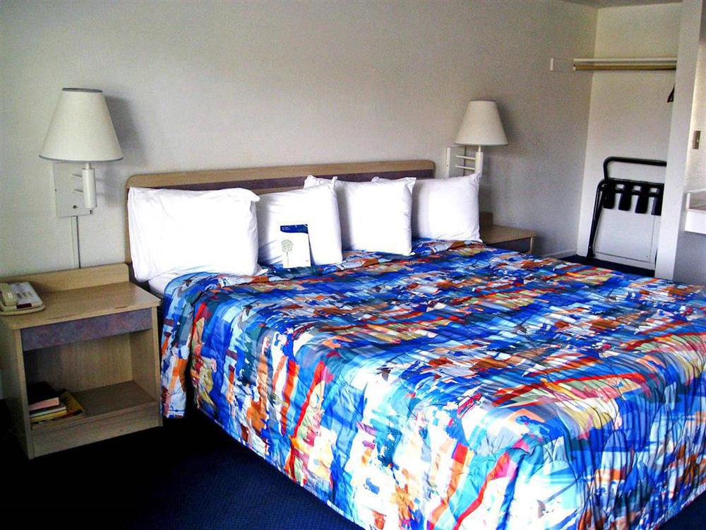 Motel 6-Bishop, Ca Phòng bức ảnh